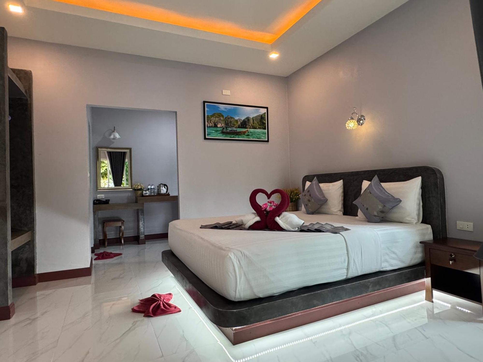 Pana Long Beach Resort - Sha Plus Koh Lanta Exterior photo