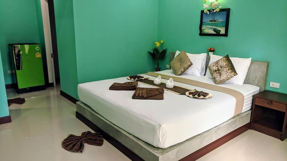 Pana Long Beach Resort - Sha Plus Koh Lanta Exterior photo